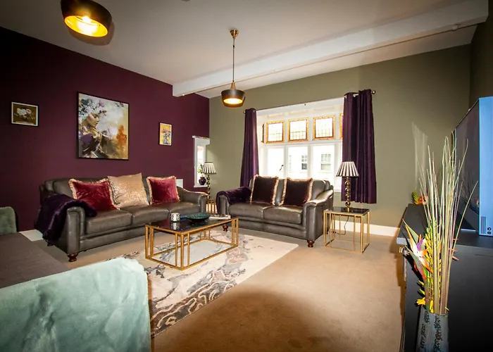 Whitegates Rows City Centre Apartment By Rework Accommodation